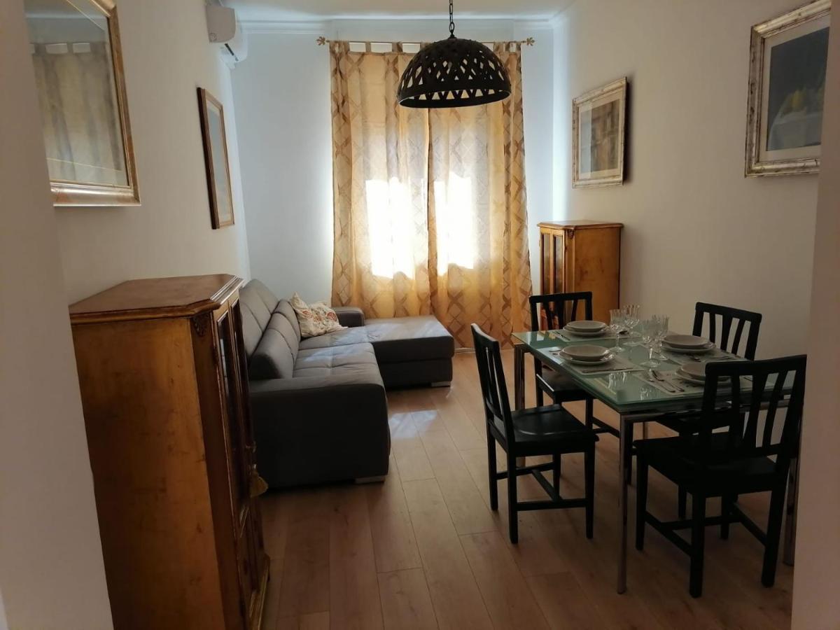 Rome Luxury Rooms ภายนอก รูปภาพ