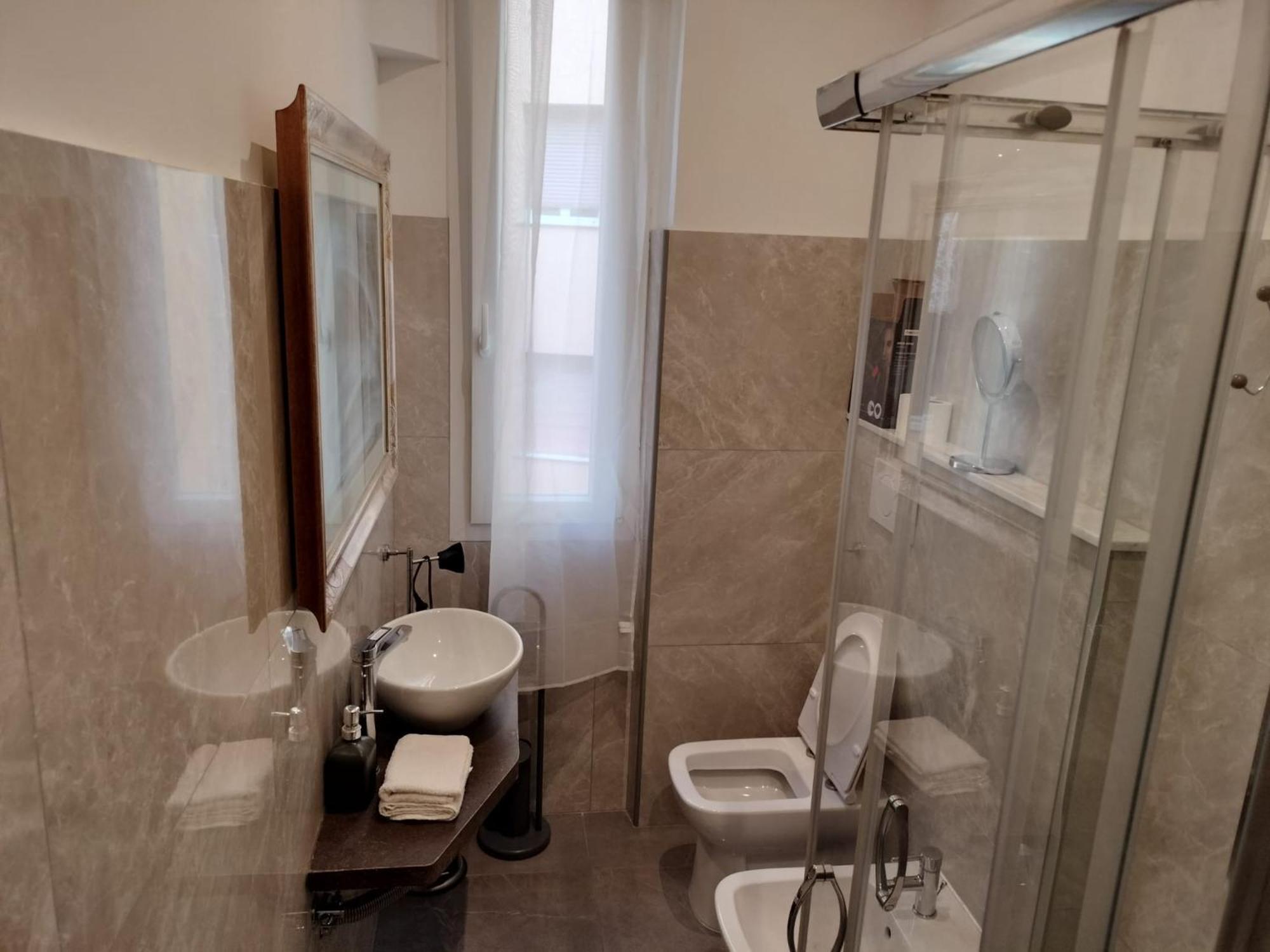 Rome Luxury Rooms ภายนอก รูปภาพ